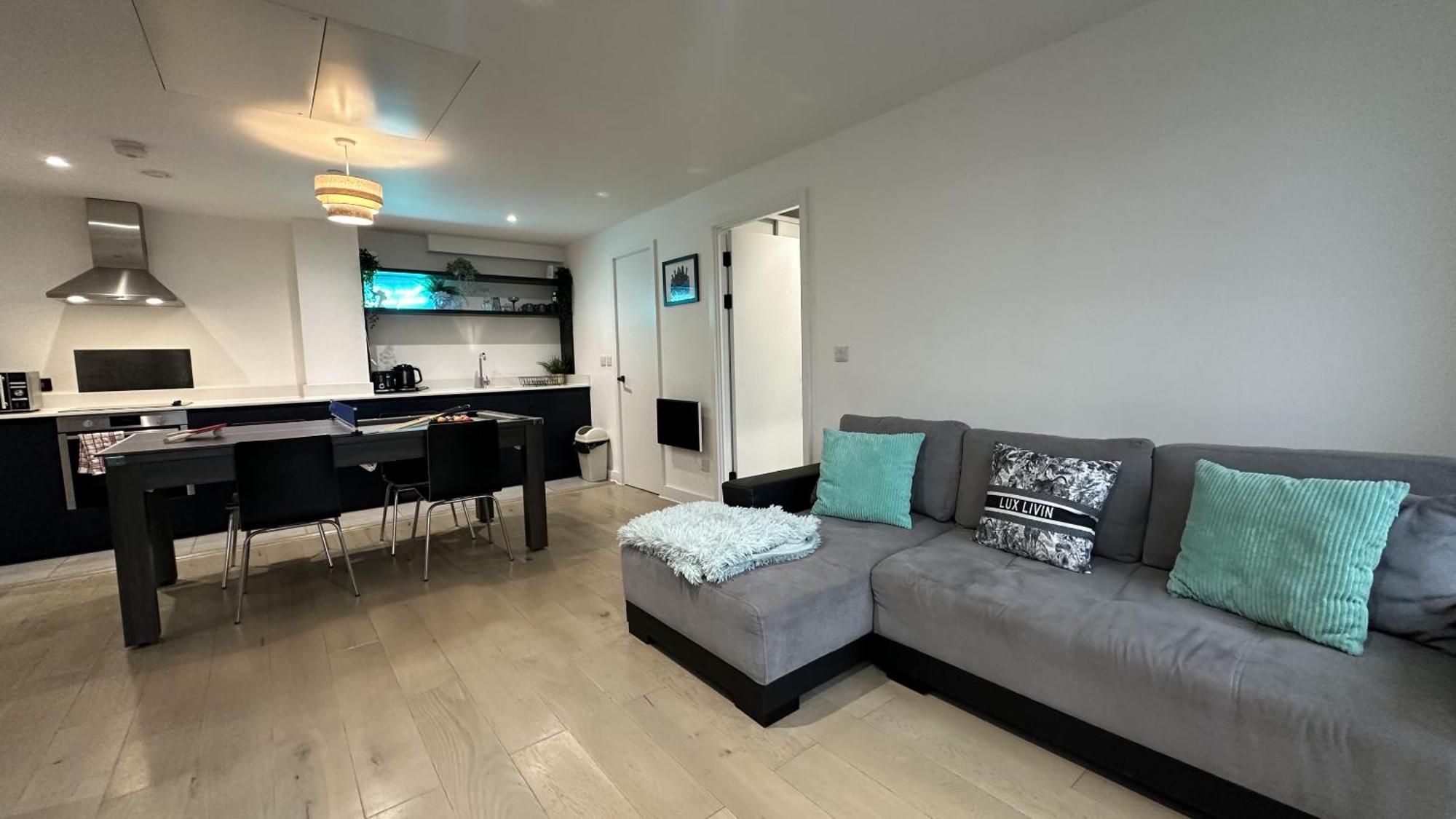 מנצ'סטר Lux Livin' Apartments - Luxury 2 Bed Apartment With Sky Garden מראה חיצוני תמונה