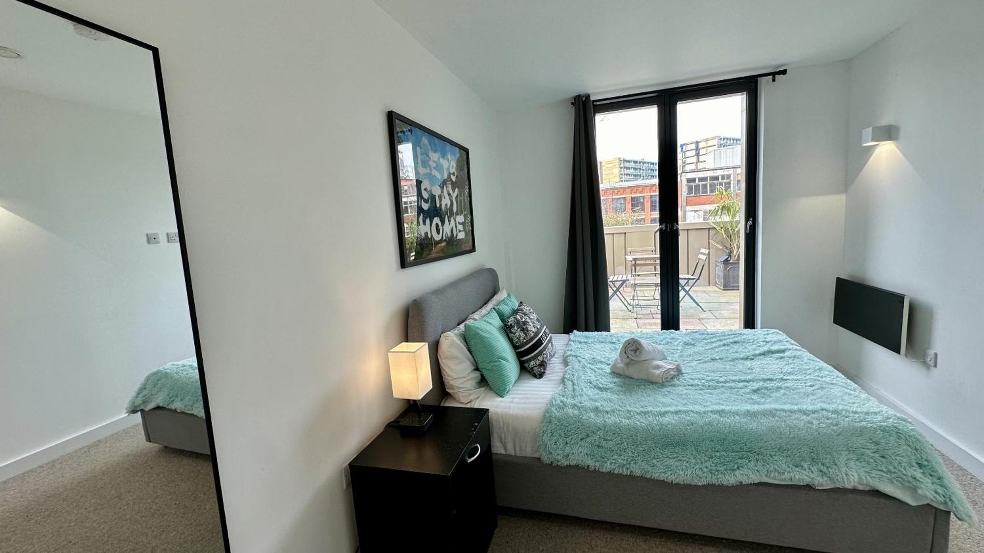 מנצ'סטר Lux Livin' Apartments - Luxury 2 Bed Apartment With Sky Garden מראה חיצוני תמונה