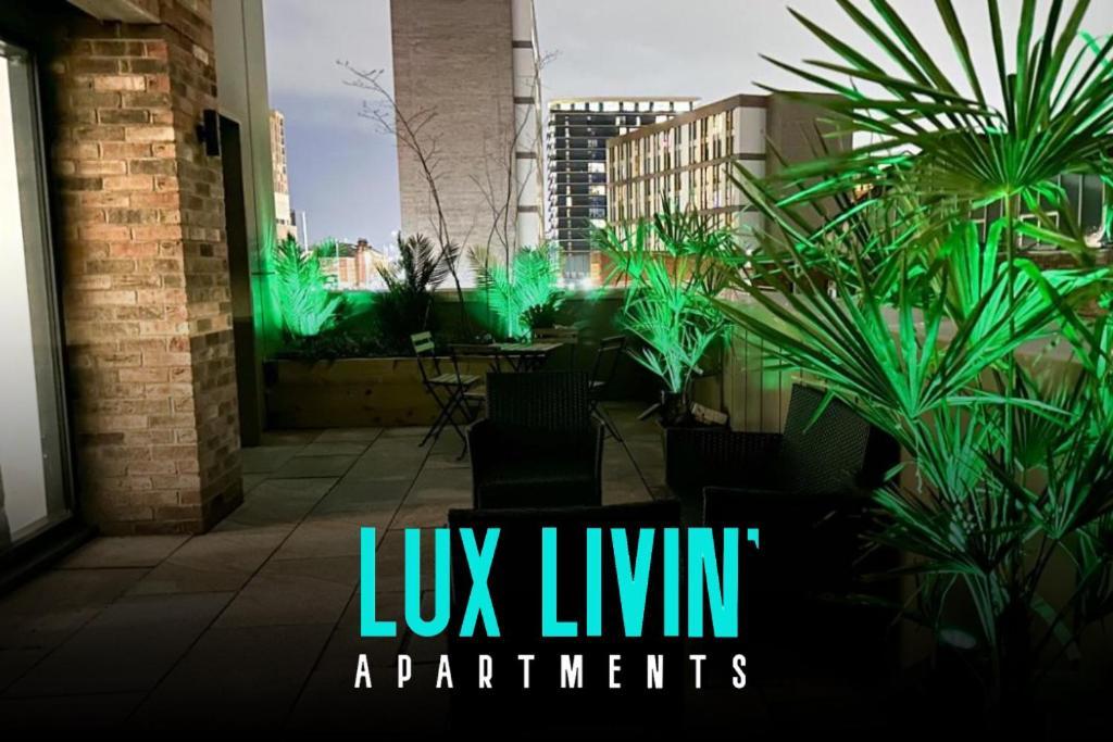 מנצ'סטר Lux Livin' Apartments - Luxury 2 Bed Apartment With Sky Garden מראה חיצוני תמונה